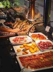 Desayuno Buffet platos calientes vertical