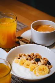 Desayuno Buffet muesli mesa vertical